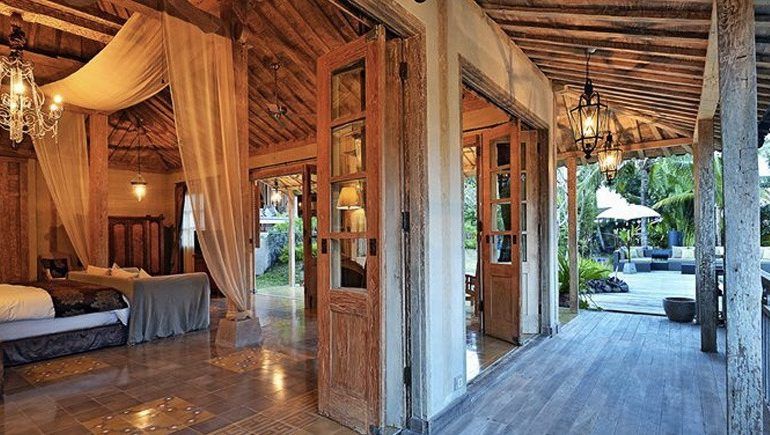 Best surf Airbnb villas in Bali